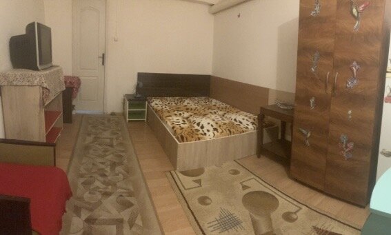 Titan, Bl 1 Decembrie, Postavarul